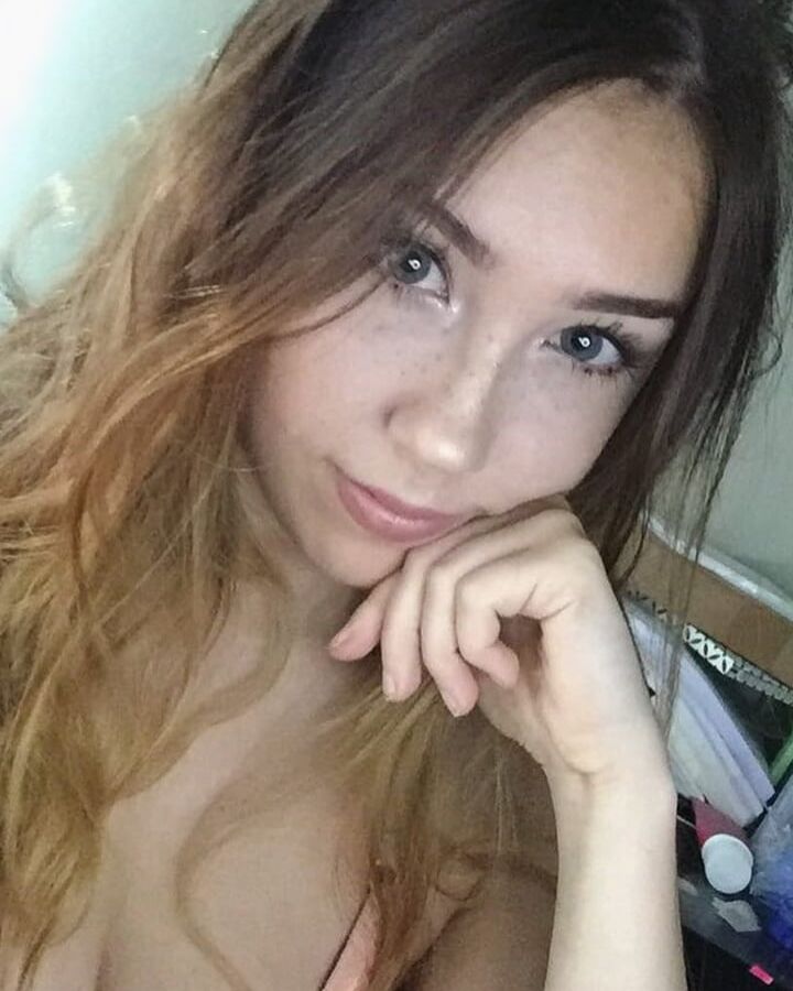 ADORABLE HOTTIE