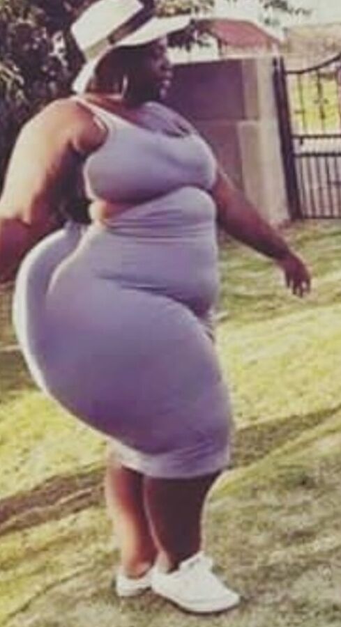 Huge booty mega thigh wide hip bbw pear Lindi