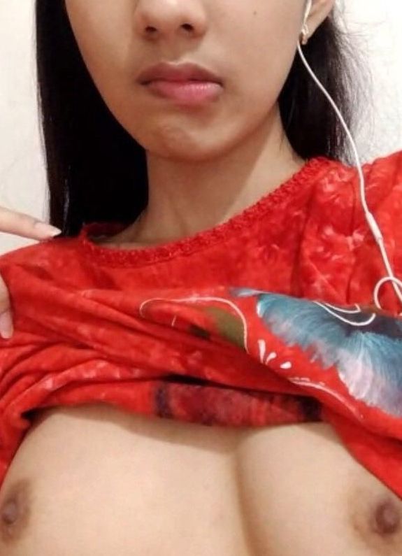 Salsabila bugil