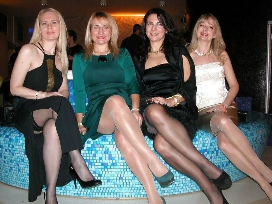 Rank the ladies (L to R)