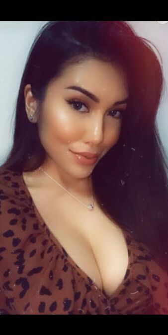 SG Malay - Izza