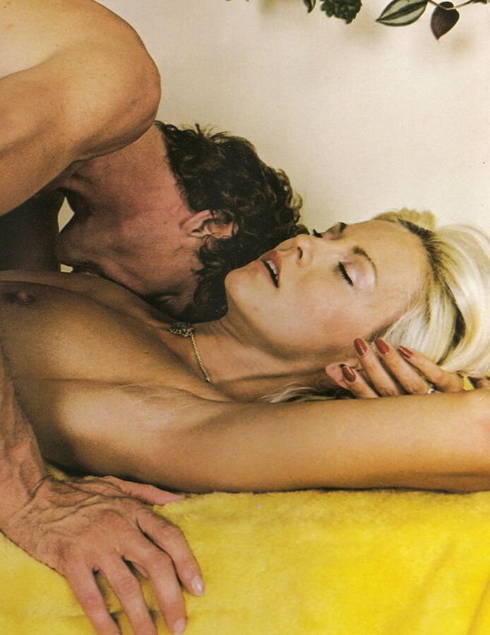 ORGY Sexy Mature Wives Love to Fuck Hard with many Men