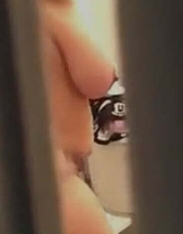 Voyeur boobs mother