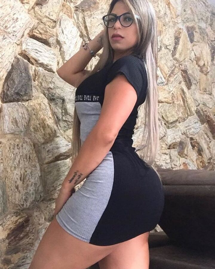 PUTA DO INSTAGRAM: Nanda Vieira
