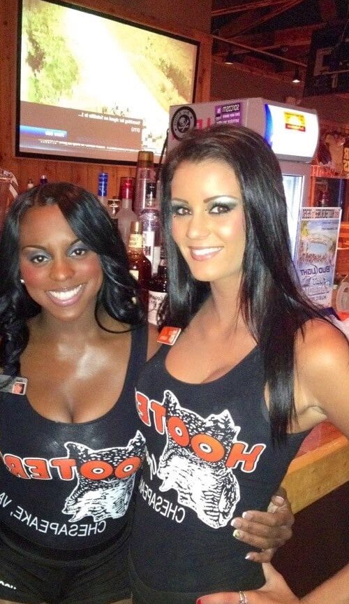 HOT Virginia Former Hooters Girl