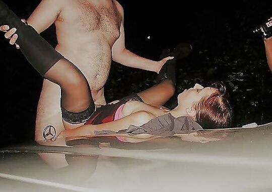 - les salopes aiment le dogging