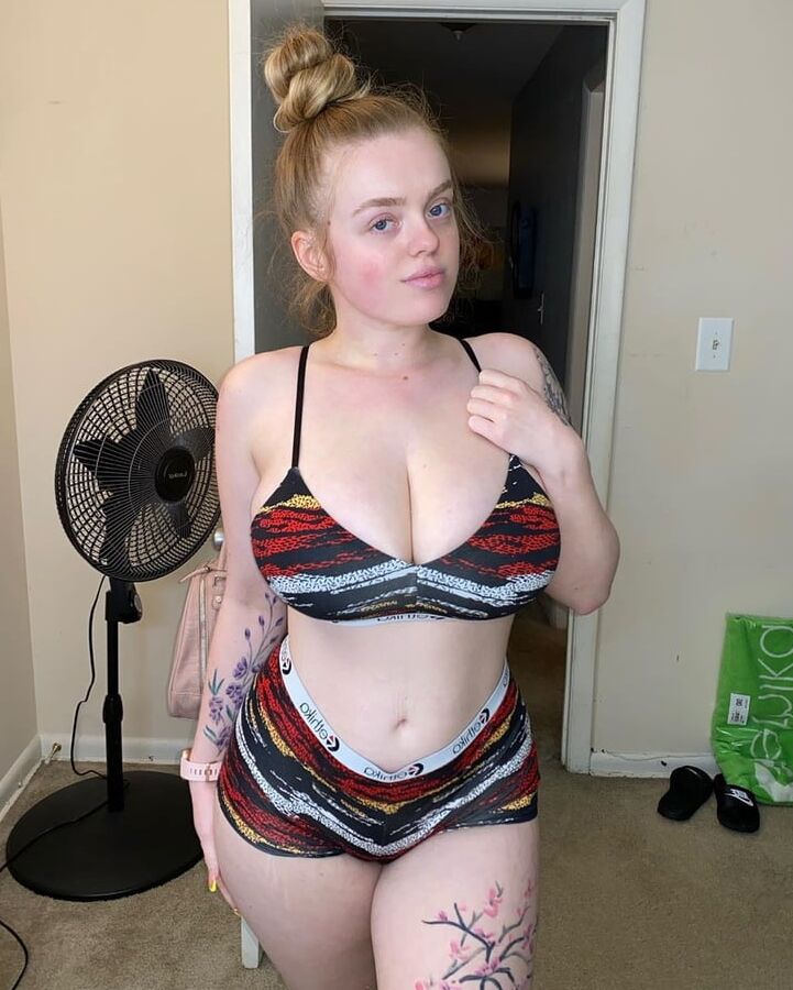 Huge boobs slut Taylor