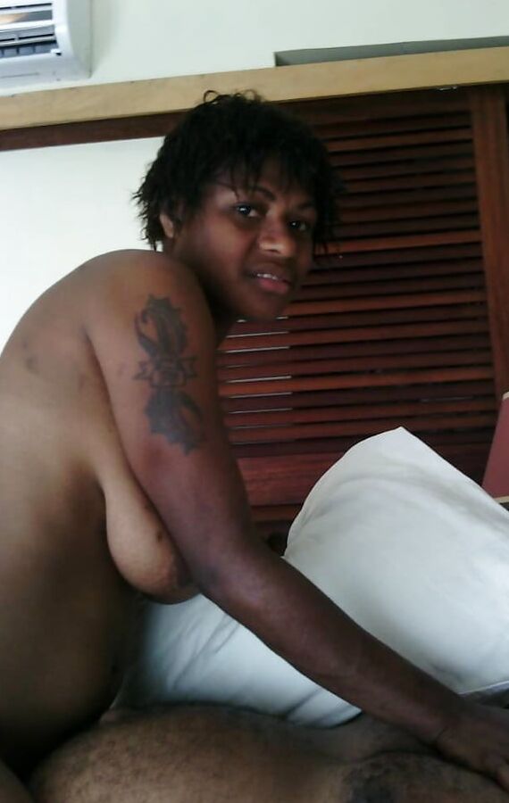 PNG PAMUK TATTOE MAMA