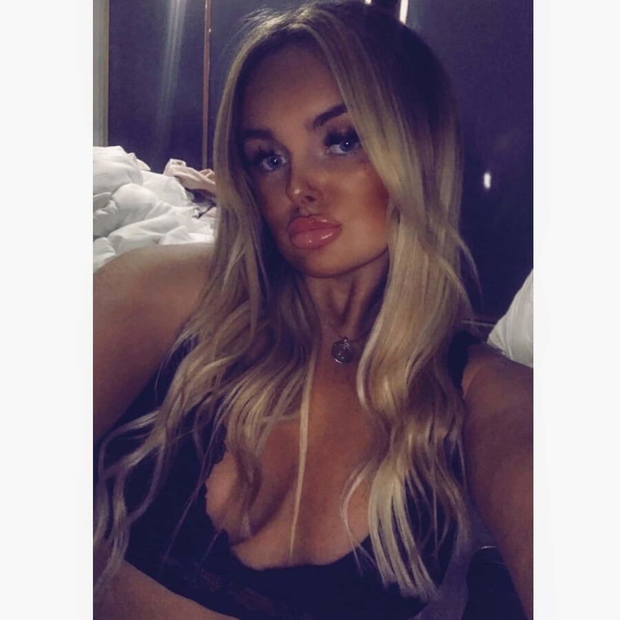 Horny Belfast girl