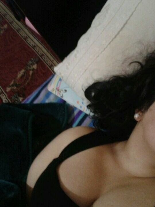 hijab selfie