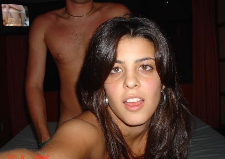 Charlotte - Italian cock sucker with nice tits