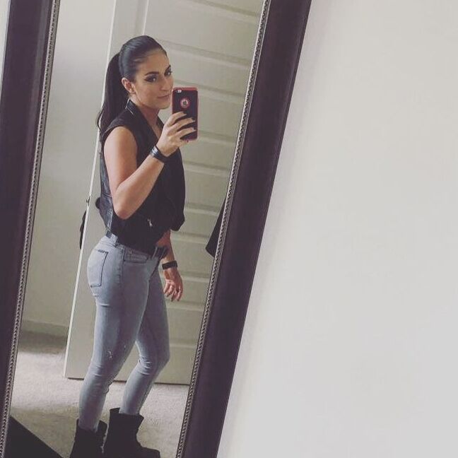 Sonya Deville