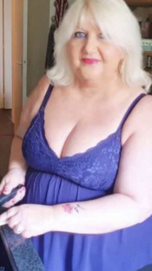 Charlotte Rion ... Faceb