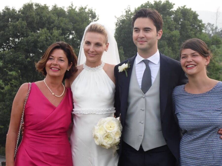 Braless bride with puffy nipples