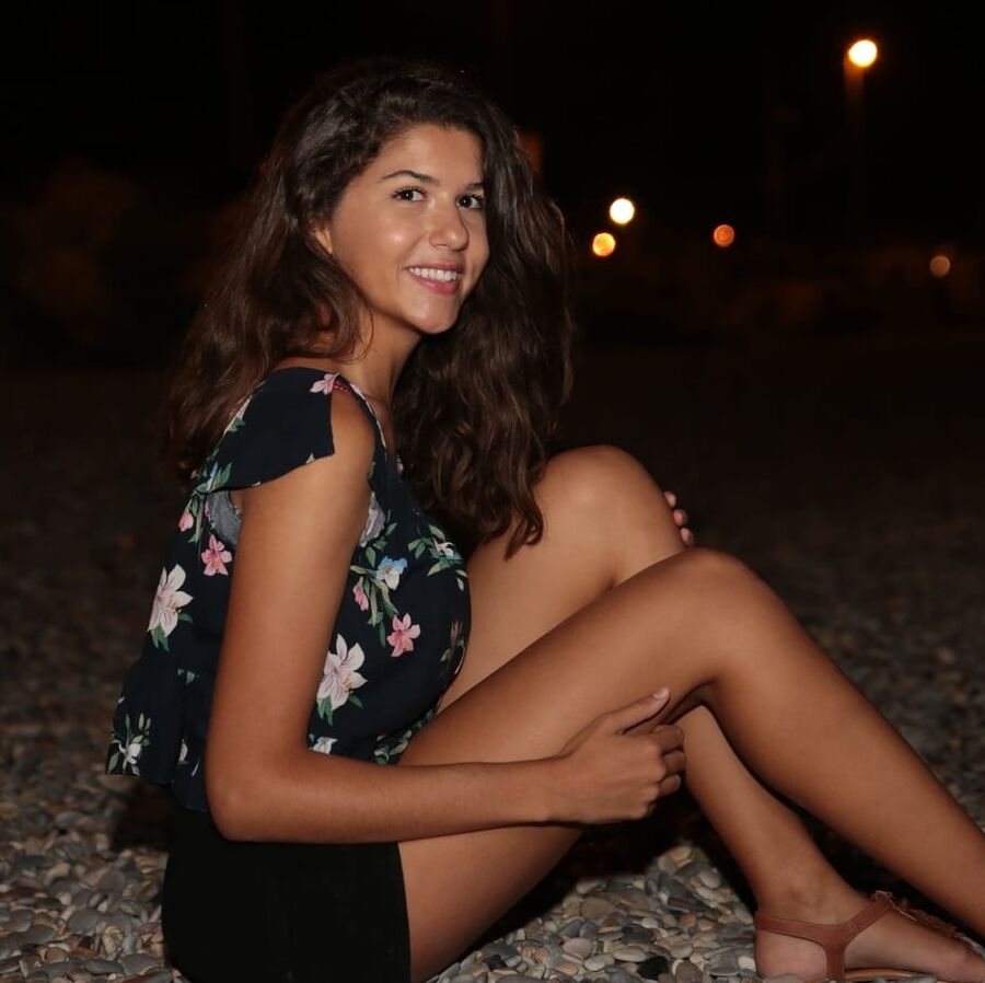 Tolle Girls + Bilder aus Frankreich