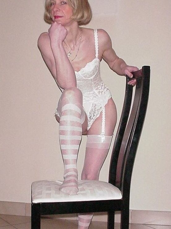 Exposed Whore Cleo from France