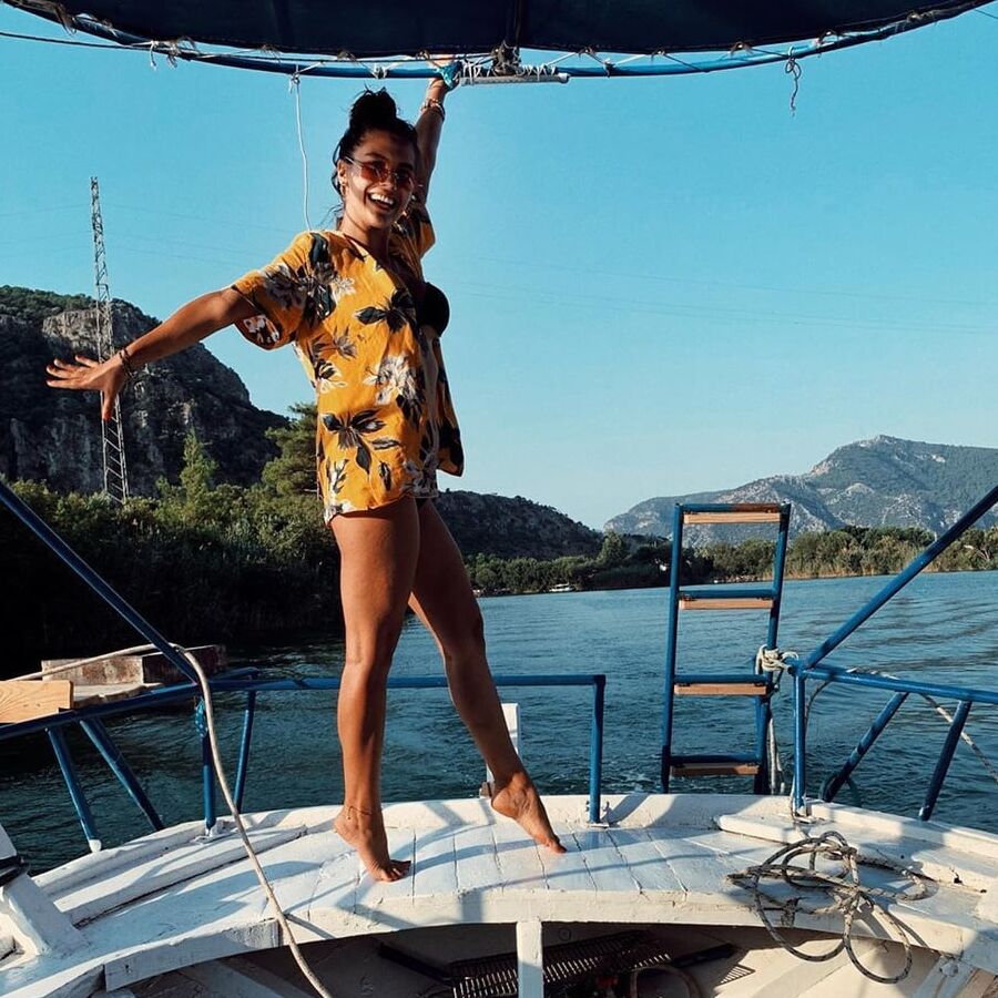 Sexy Turkish Damla Yilmaz