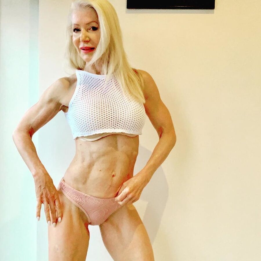 Lesley Maxwell