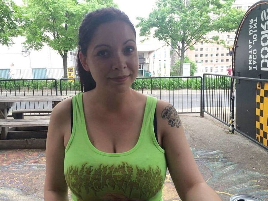 Slutwife Stephanie from Brantford, Ontario