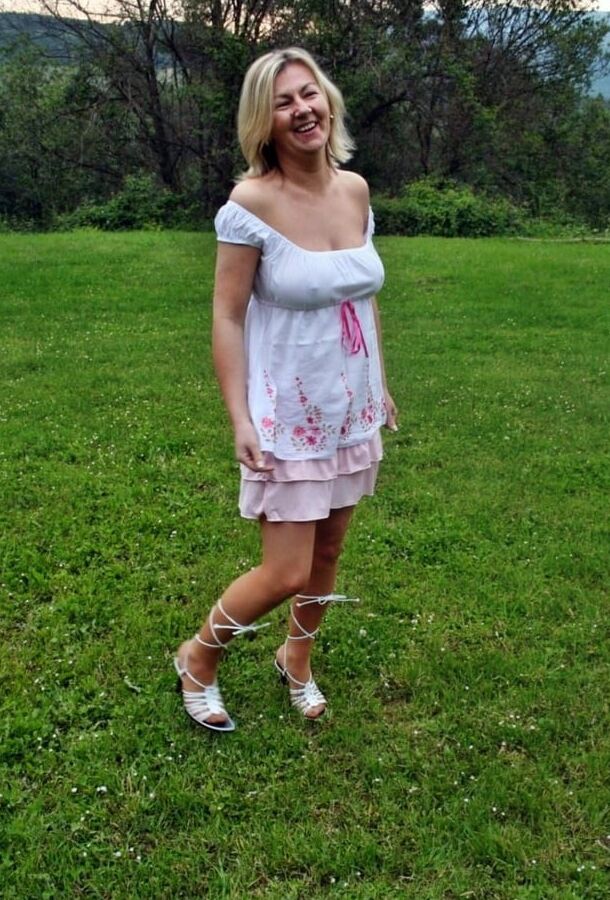 Blonde Mature Cutie