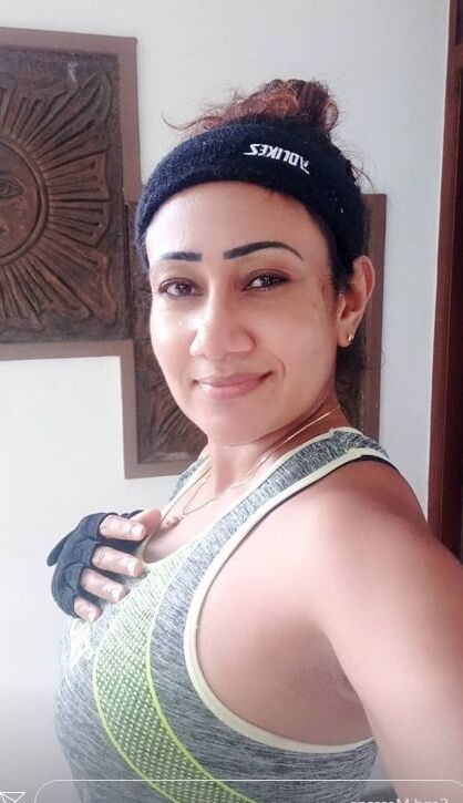 Sri Lankan Actress Medha Jayarathna Armpits