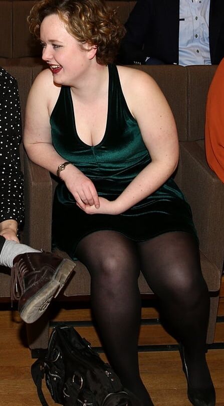 Museum Girls in Pantyhose