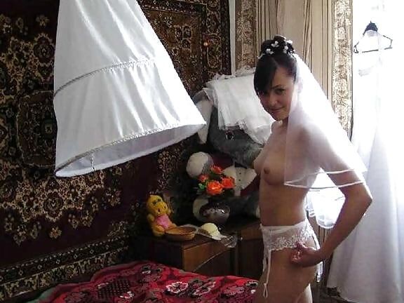NAUGHTY BRIDES