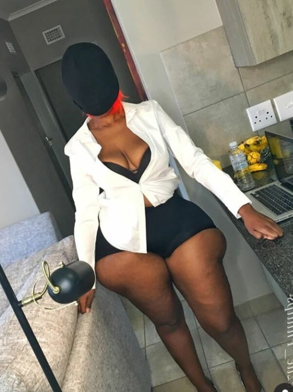 Jerk Off To Elephant Asses&amp;Cellulite African Thighs