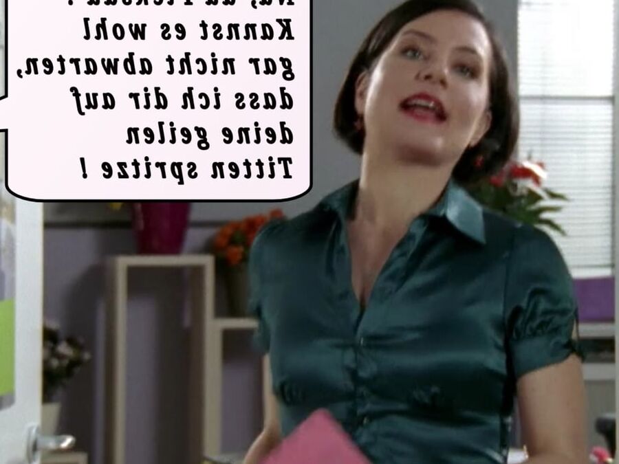 Geile Frau Stockl. Sexy Sau innSatinbluse.