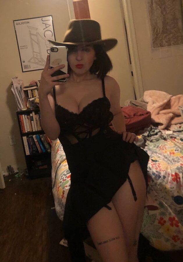 do not expose ur slut