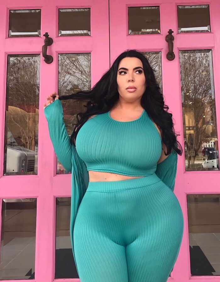 Nicole, U.S.A.