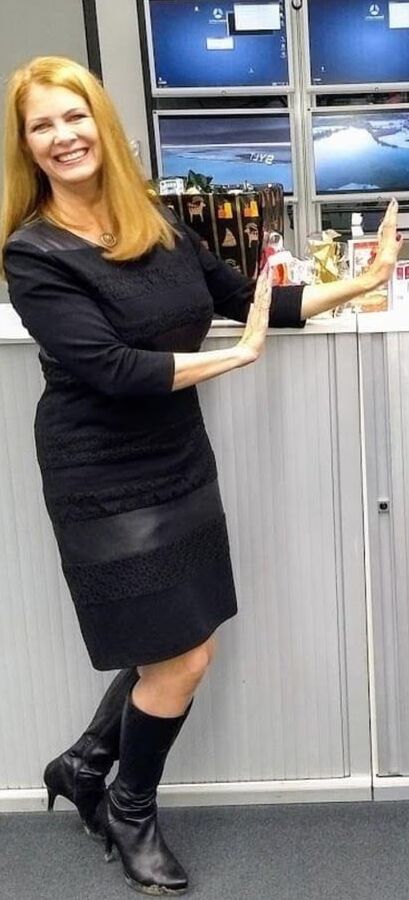 Female Celebrity Boots &amp; Leather - Maxi Biewer