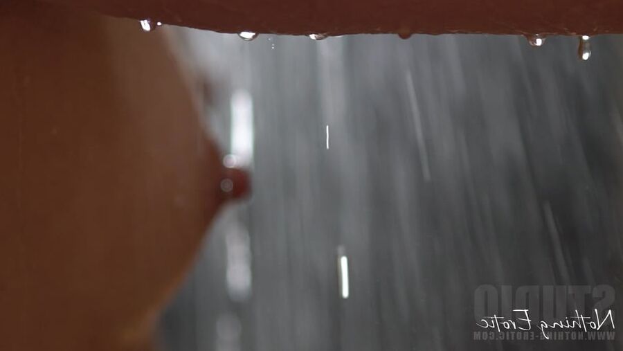 Angel Emily &amp; Wonderlust Harmony - sous la douche
