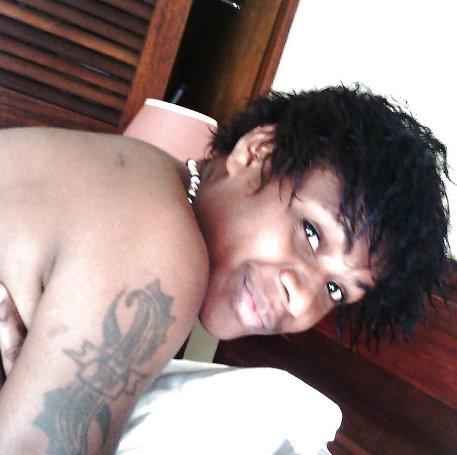 PNG PAMUK TATTOE MAMA