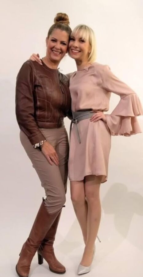 Female Celebrity Boots &amp; Leather - Maxi Biewer