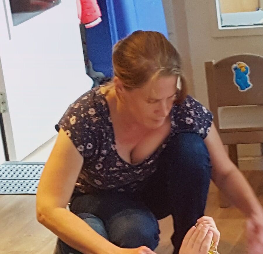 Non porno graphic milf pics