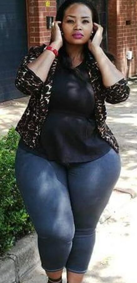 Mega thick bbw pear Zamo