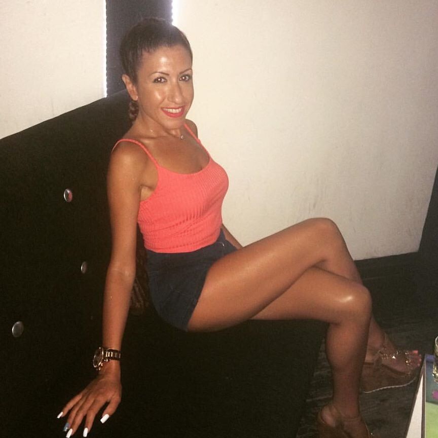 Greek Slut Kelly vol