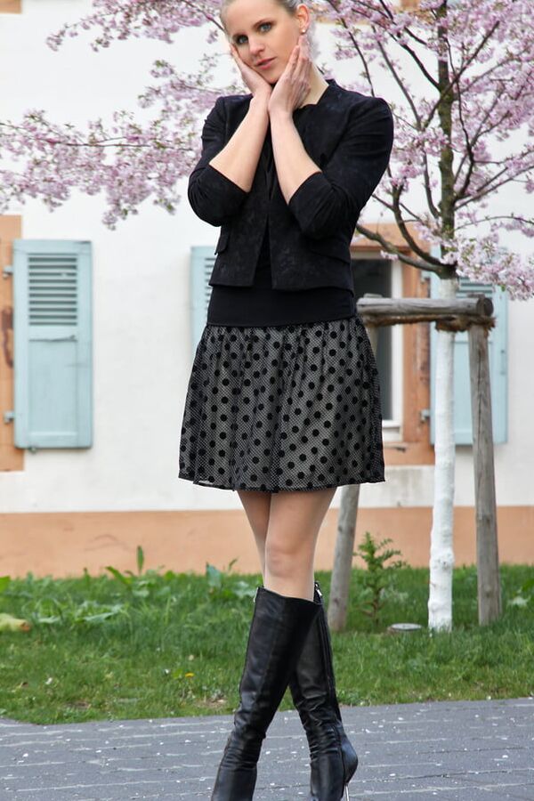 Wannabe Model GF in Pantyhose