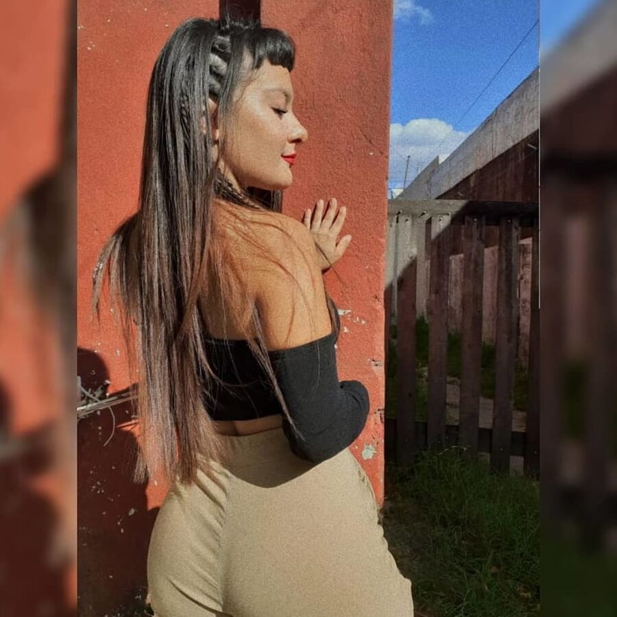 On Instagram- brendaaguaasch