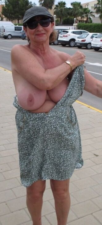 Exposed Matures, Milfs and Wives