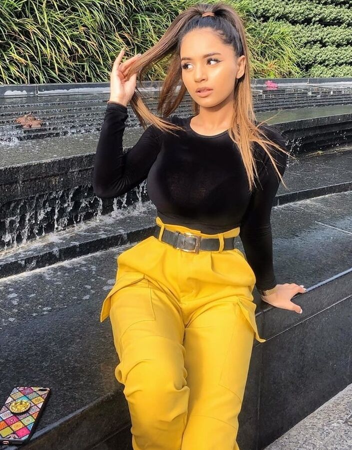 Girls of Insta