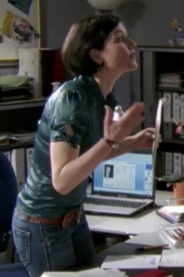 Geile Frau Stockl. Sexy Sau innSatinbluse.