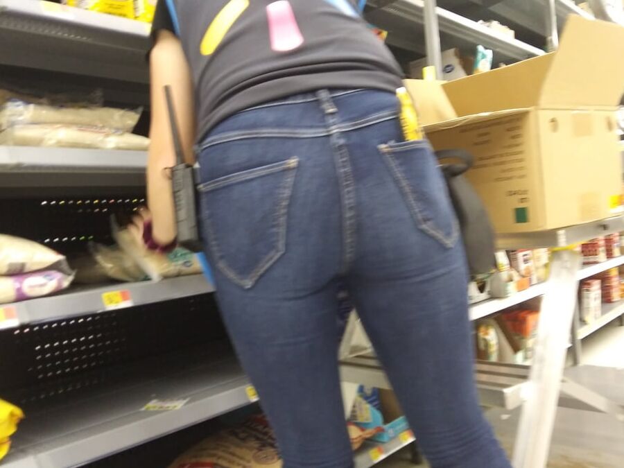 Milf ass booty jeans