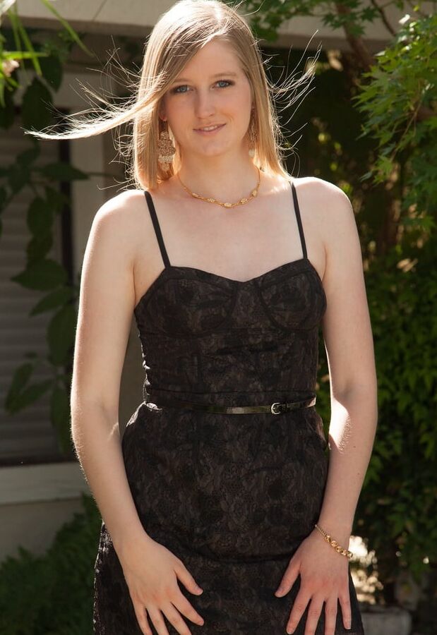 Sexy Babe Summer