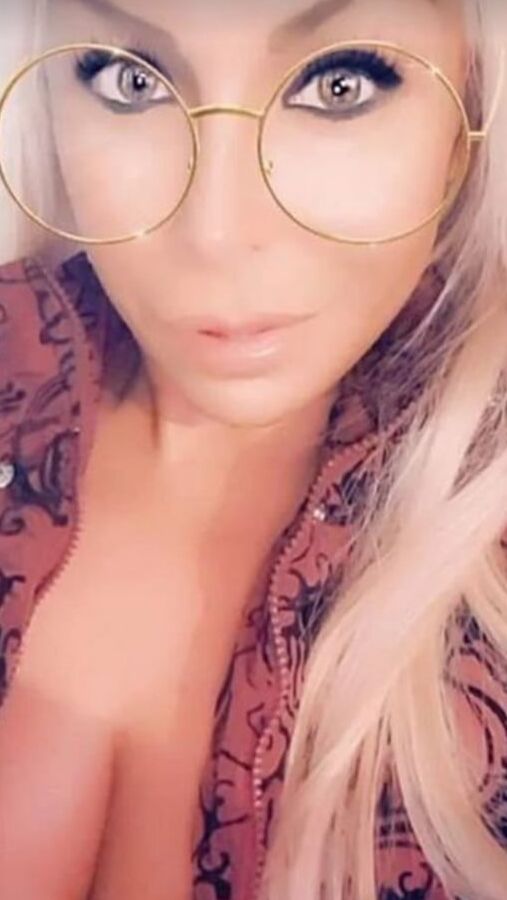 Big Bobs and ass