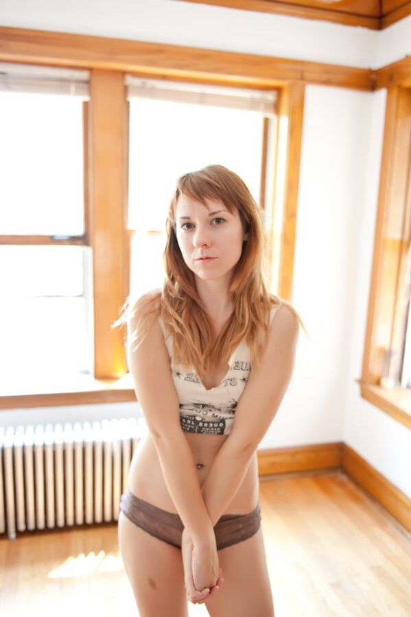 Tight Redhead (nn)