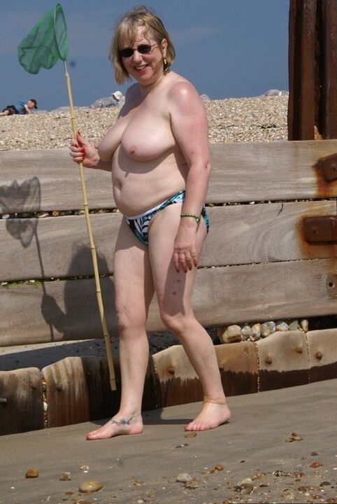 milfs outside