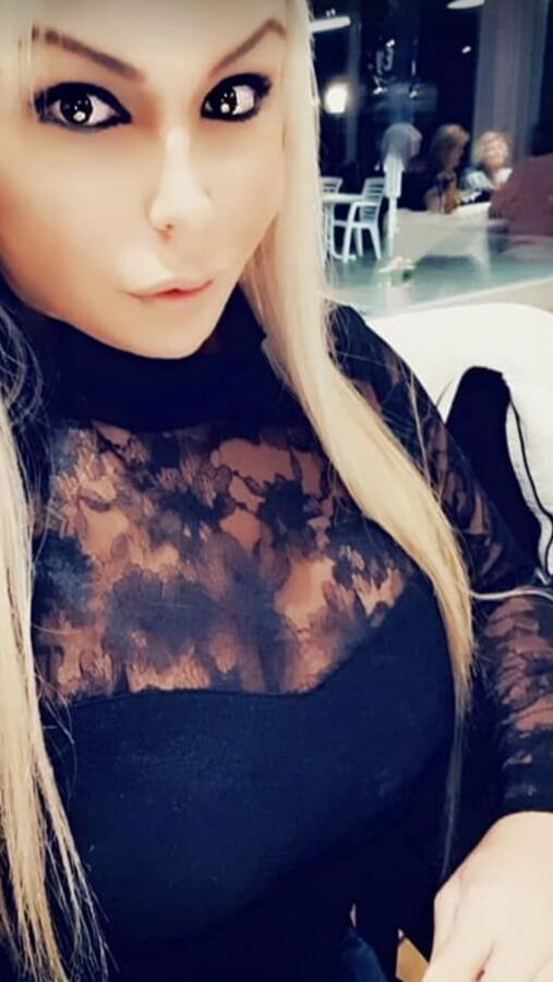 Big Bobs and ass