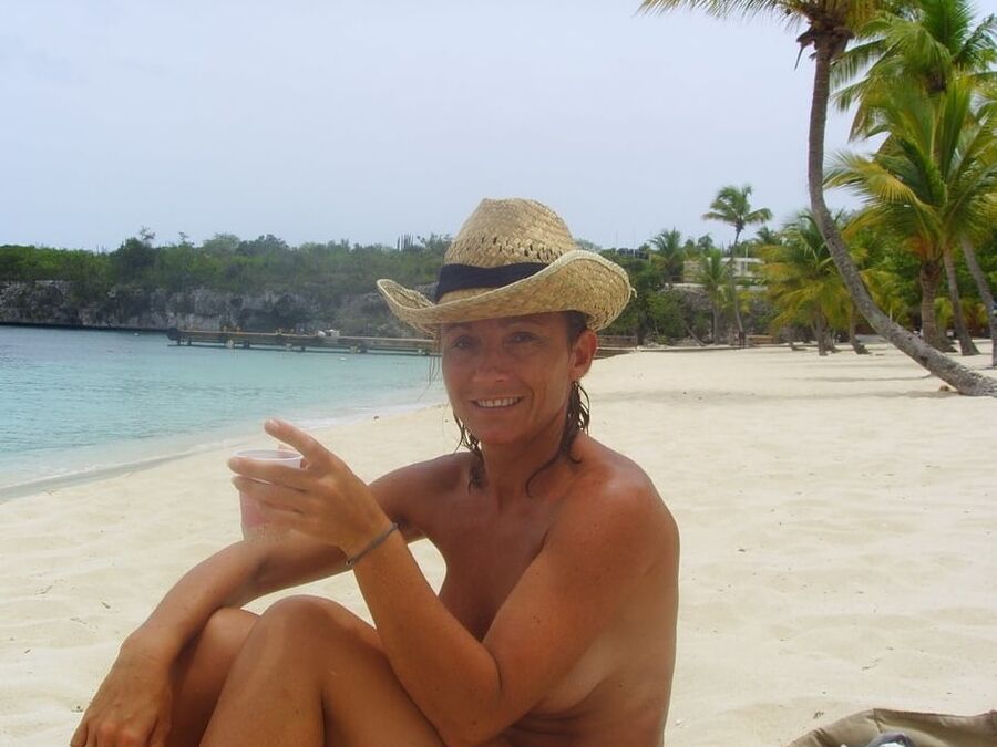 topless mix beach amator